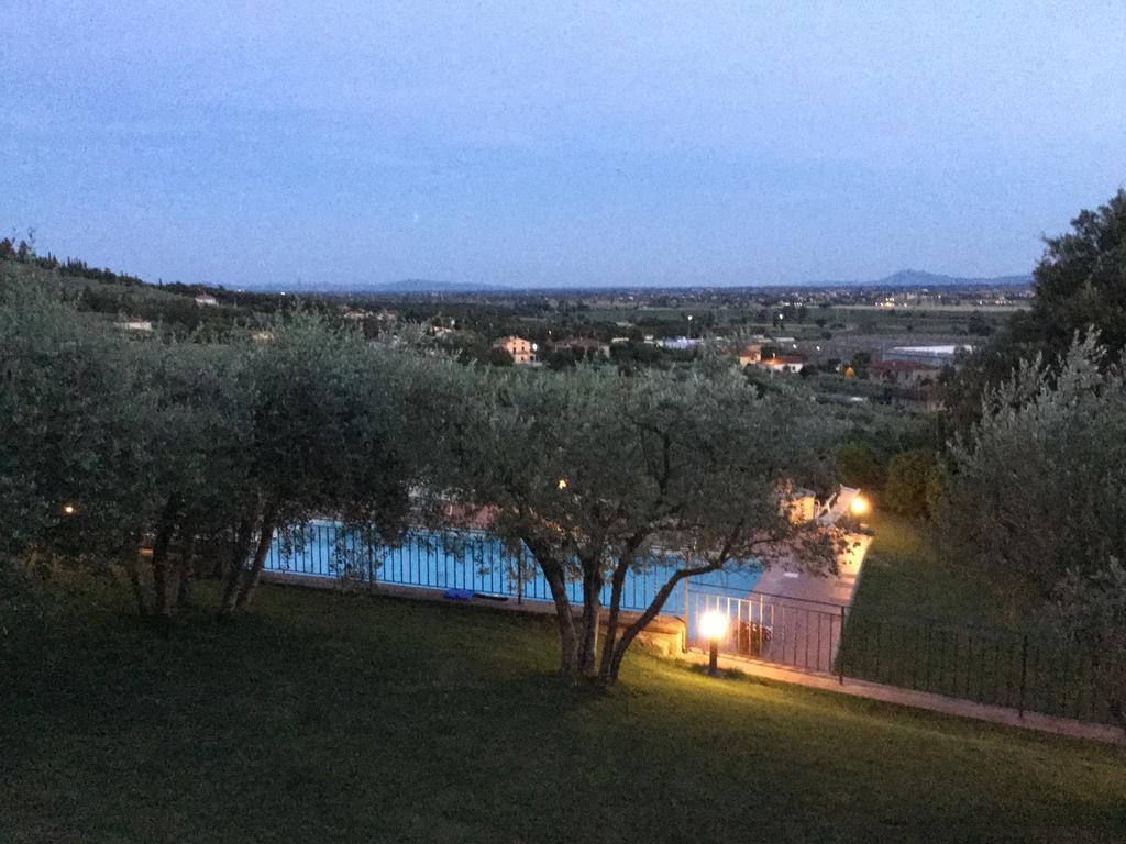 Agriturismo Borgo Tra Gli Olivi Кастільон-Фйорентіно Екстер'єр фото