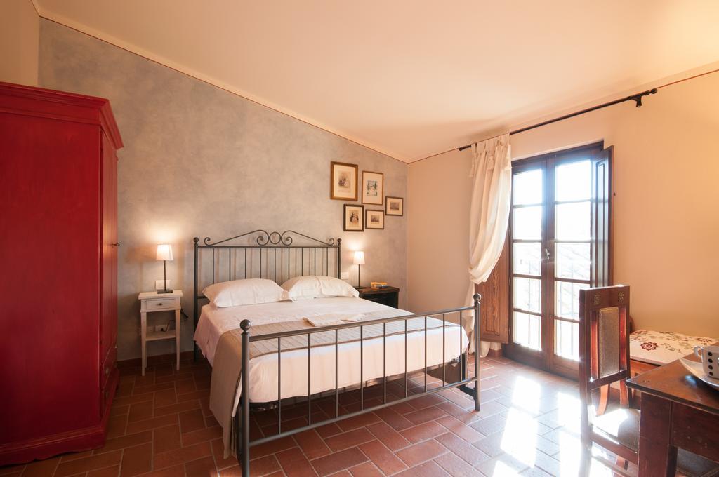 Agriturismo Borgo Tra Gli Olivi Кастільон-Фйорентіно Номер фото