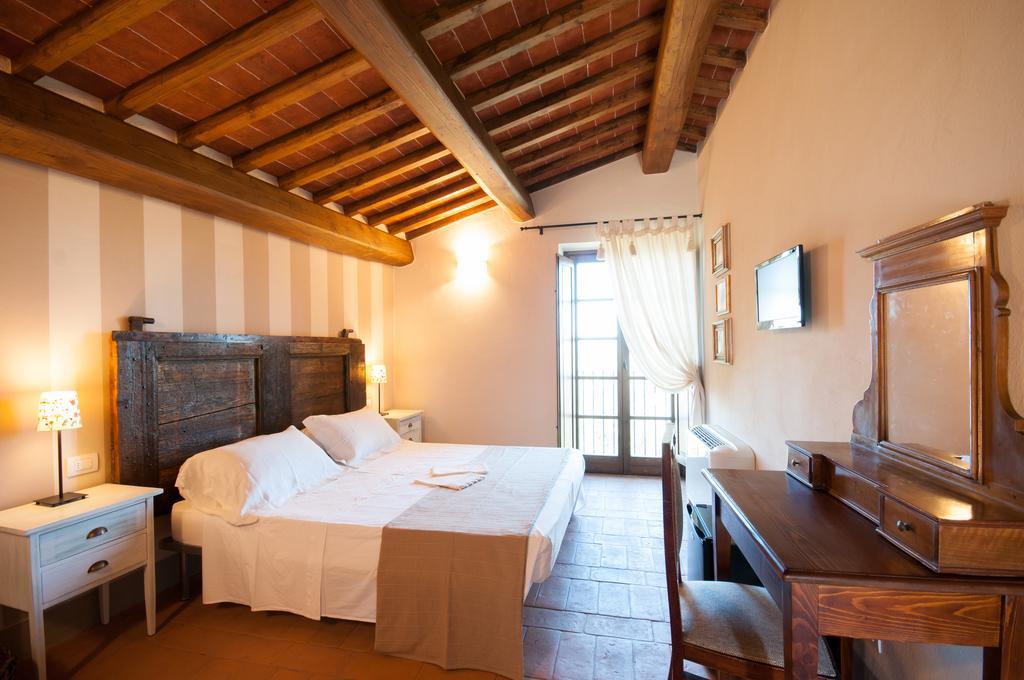 Agriturismo Borgo Tra Gli Olivi Кастільон-Фйорентіно Екстер'єр фото
